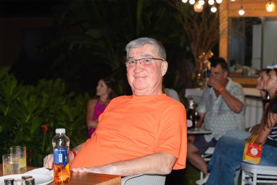 Khách hàng